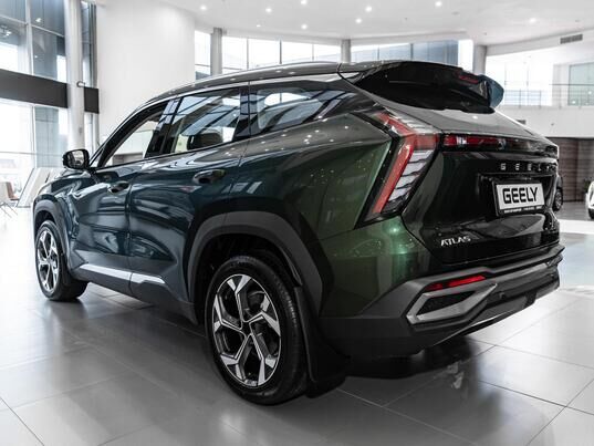 Geely Atlas Flagship