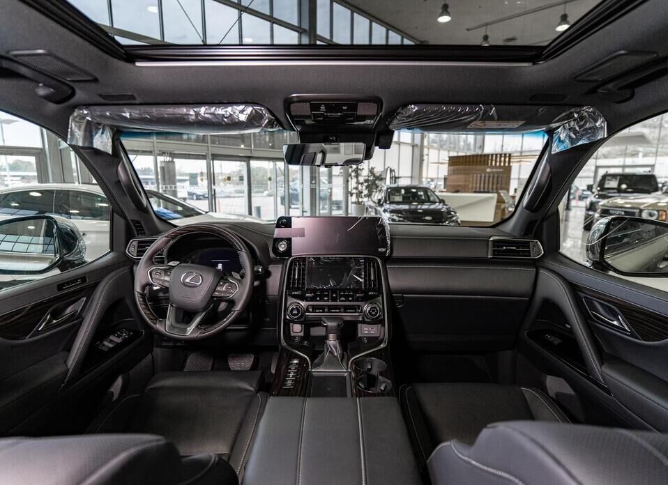 Lexus LX, IV 600 3.5 AT (415 л.с.) 4WD