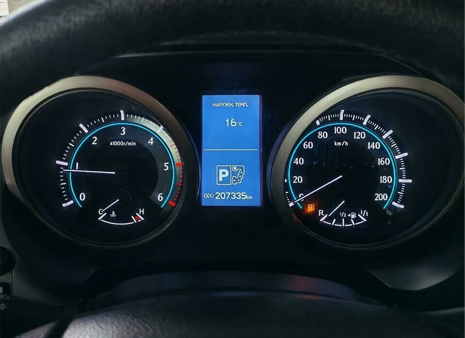 Toyota Land Cruiser Prado 3.0d AT (173 л.с.) 4WD
