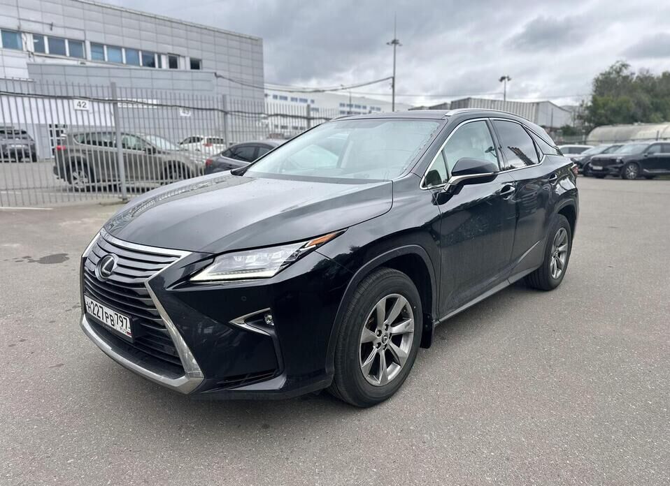 Lexus RX, IV Рестайлинг 300 2.0 AT (238 л.с.) 4WD