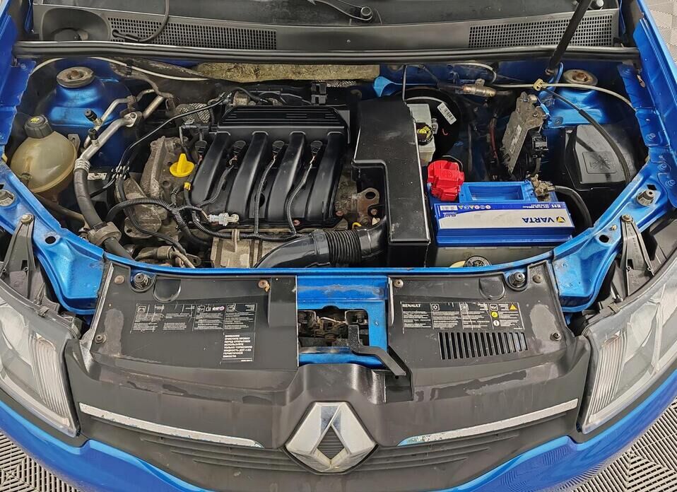 Renault Logan, II 1.6 MT (102 л.с.)