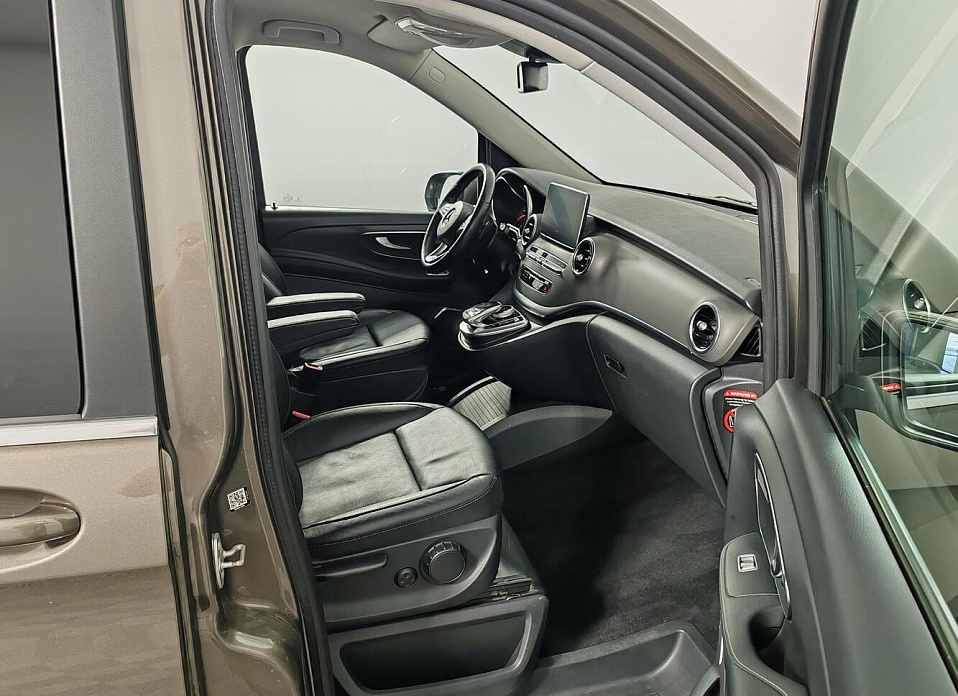 Mercedes-Benz V-Класс, III (W447) 250 d компактный 2.1d AT (190 л.с.) 4WD