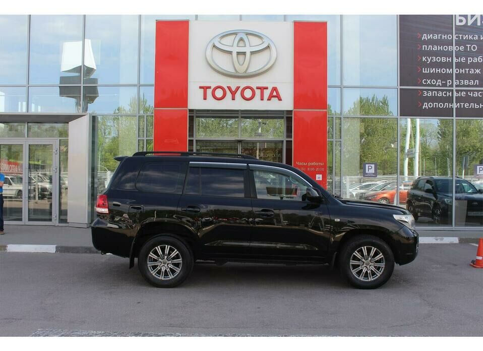 Toyota Land Cruiser 4.5d AT (235 л.с.) 4WD