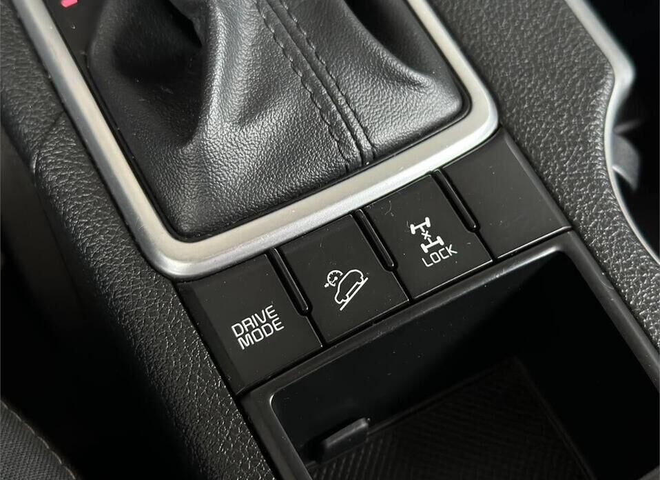 Kia Sportage 2.0 AT (150 л.с.) 4WD