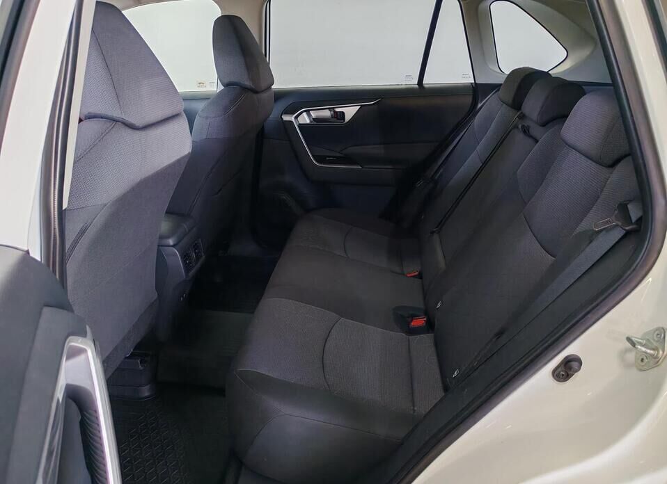 Toyota RAV4, V (XA50) 2.0 MT (149 л.с.)