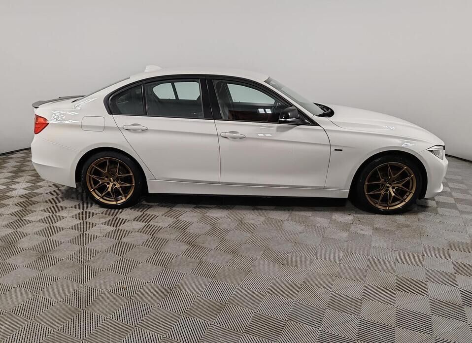 BMW 3 серии, VI (F3x) 328i 2.0 MT (245 л.с.)