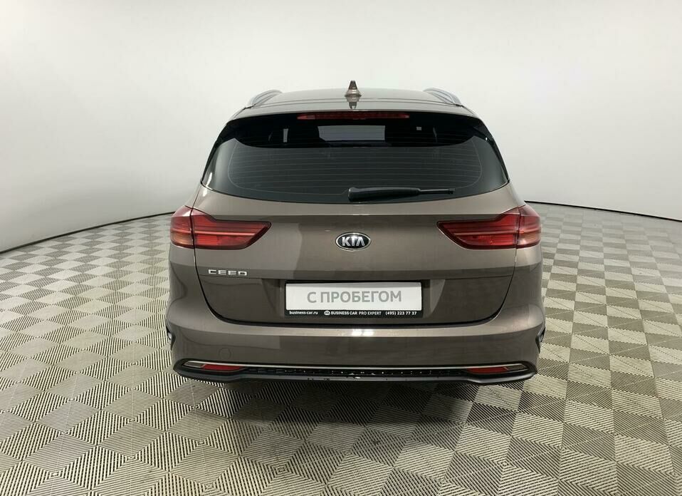 Kia Ceed 1.6 MT (128 л.с.)