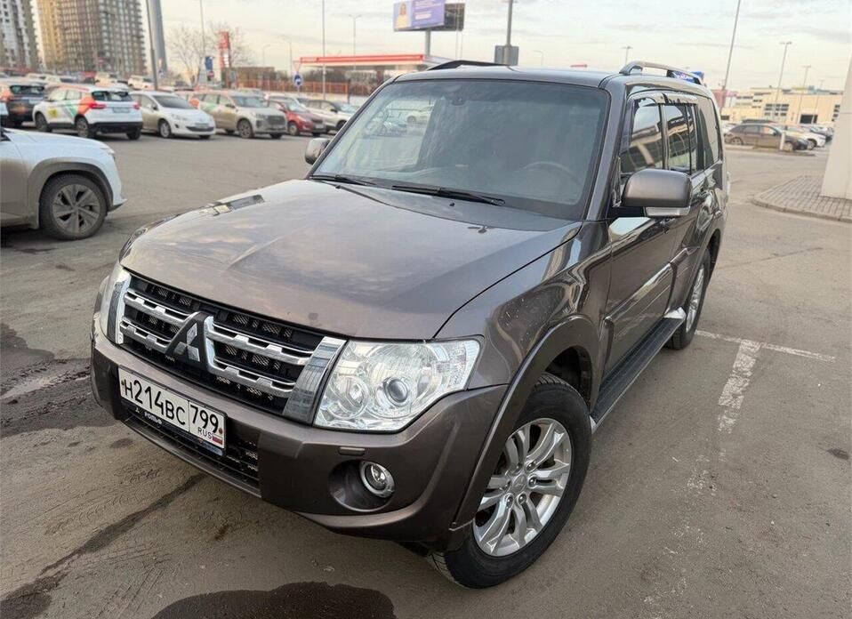 Mitsubishi Pajero, IV Рестайлинг 1 3.0 AT (178 л.с.) 4WD