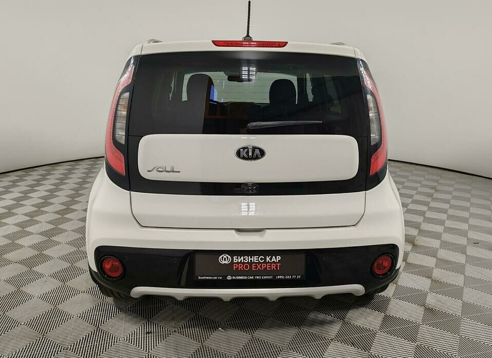 Kia Soul 2.0 AT (150 л.с.)