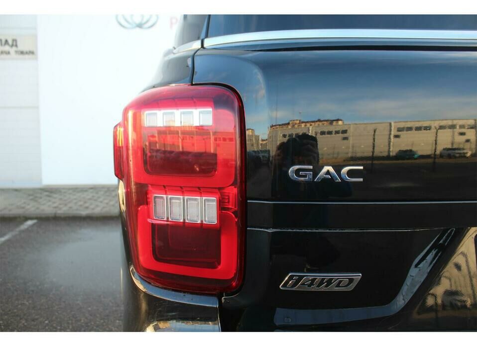 GAC GS8 Hybrid 2.0hyb CVT (190 л.с.) 4WD