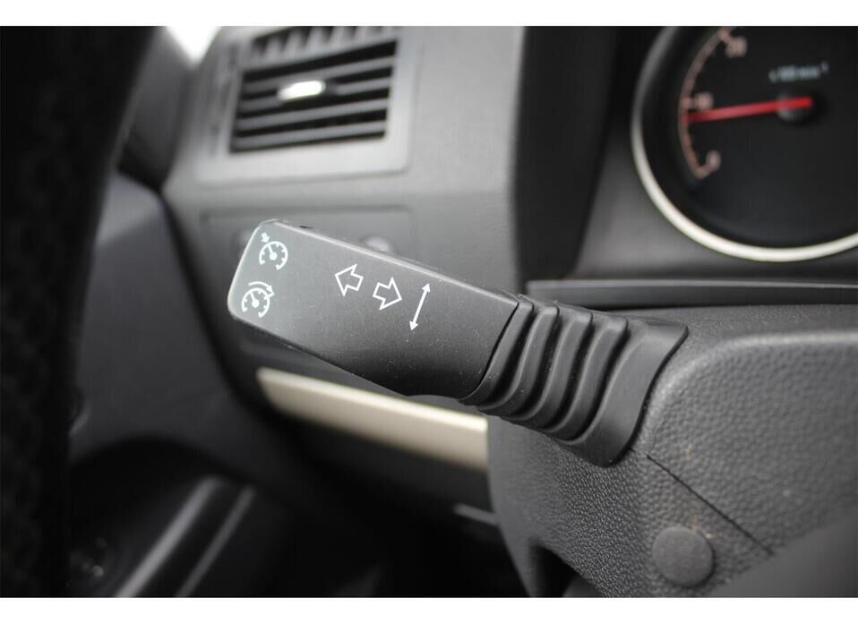 Opel Zafira, B Рестайлинг 1.9d AT (150 л.с.)