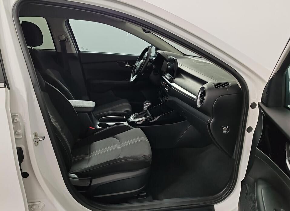 Kia Cerato, IV Рестайлинг 2.0 AT (150 л.с.)
