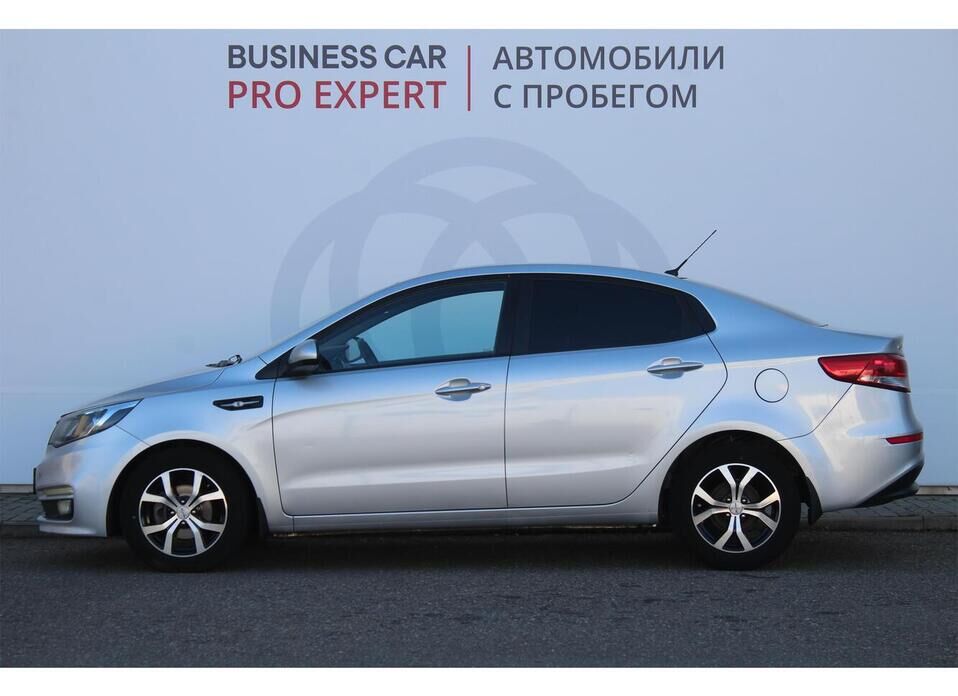 Kia Rio, III Рестайлинг 1.6 MT (123 л.с.)
