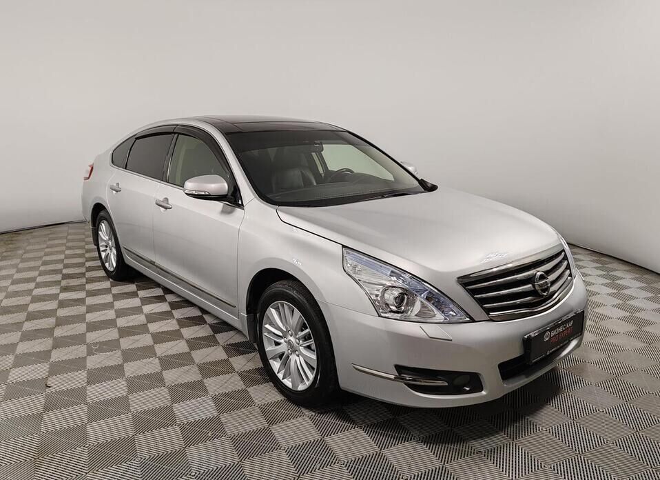Nissan Teana 2.5 CVT (182 л.с.)