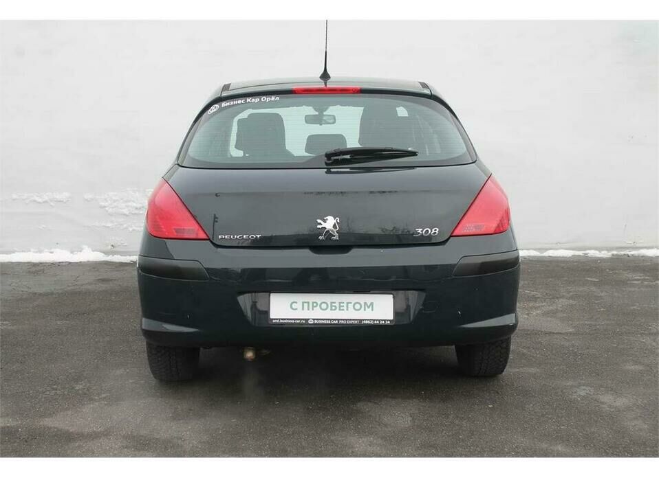 Peugeot 308 1.6 AT (120 л.с.)