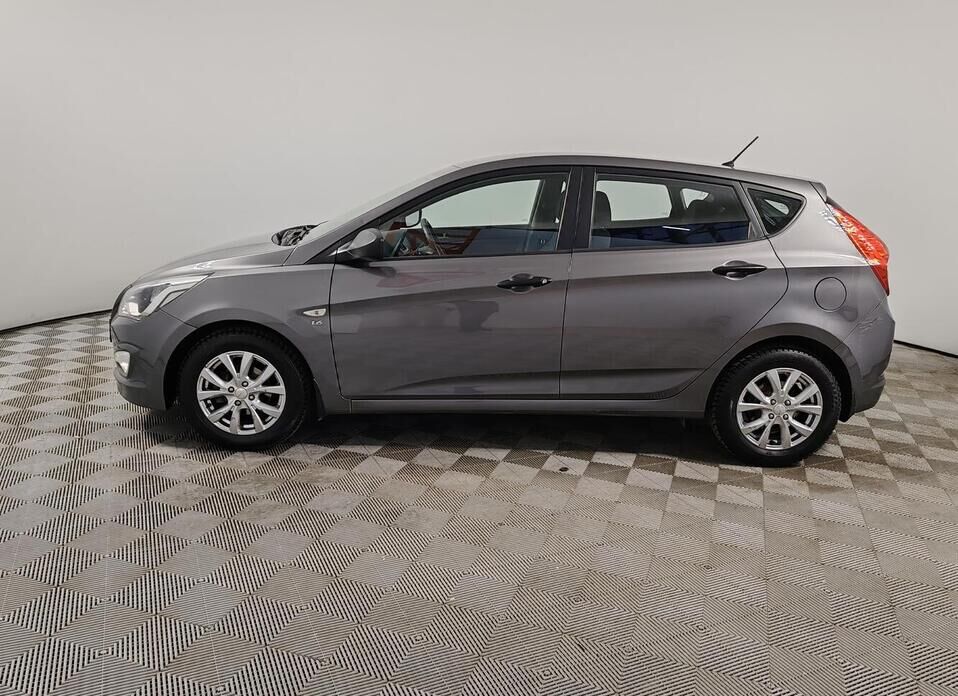 Hyundai Solaris, I Рестайлинг 1.6 AT (123 л.с.)