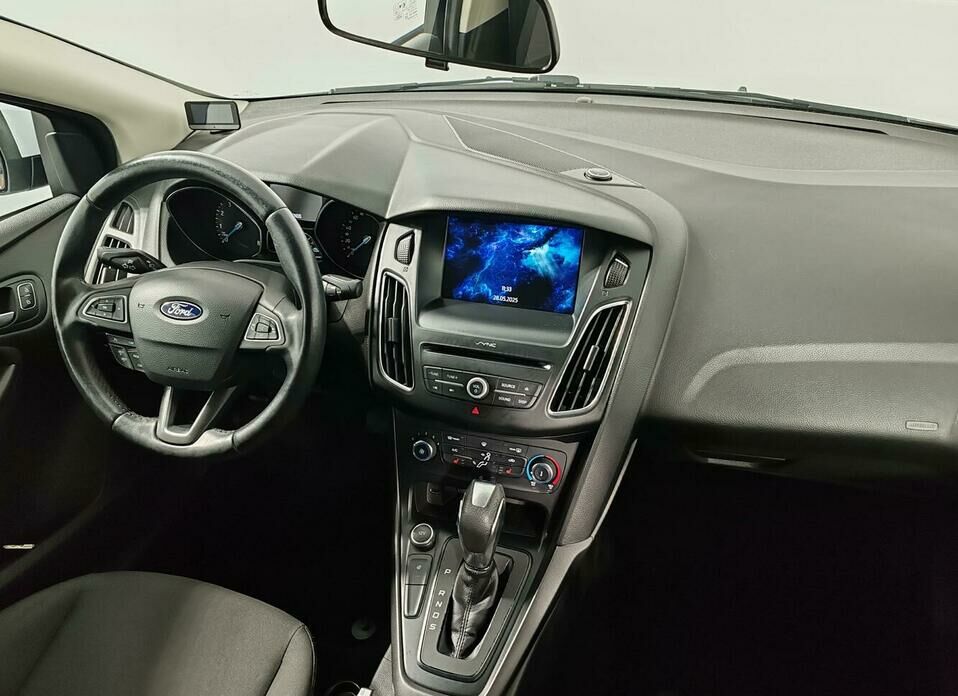 Ford Focus 1.6 AMT (105 л.с.)