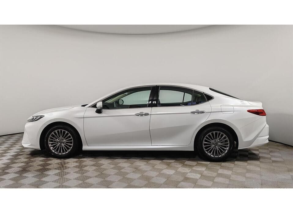 Toyota Camry, IX (XV80) China Market 2.0 CVT (173 л.с.)