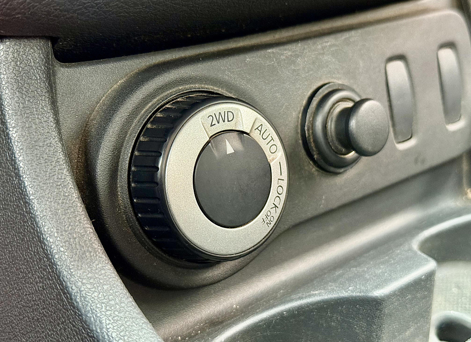 Renault Duster, I 1.6 MT (102 л.с.) 4WD