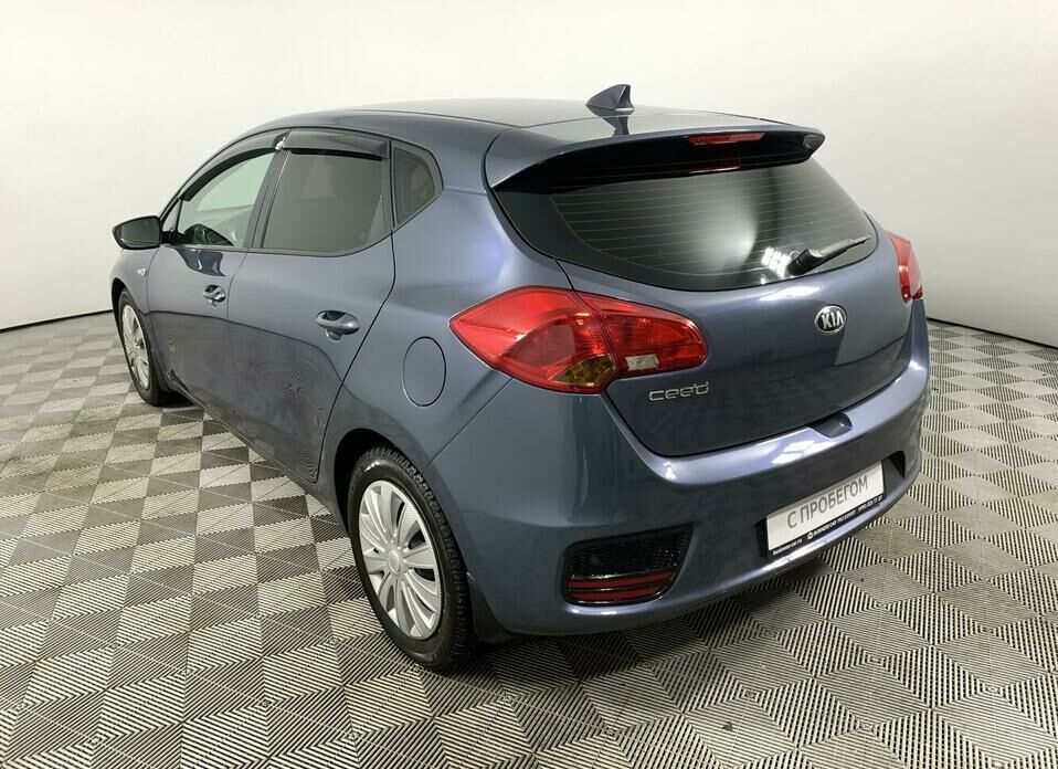 Kia Ceed 1.6 AT (130 л.с.)