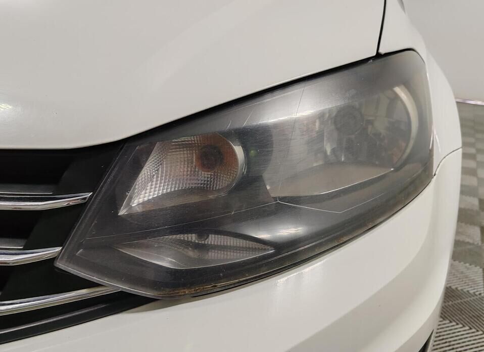 Volkswagen Polo, V Рестайлинг 1.6 MT (110 л.с.)