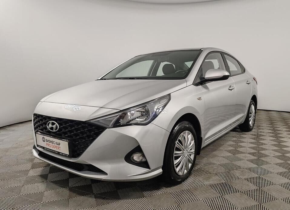 Hyundai Solaris, II Рестайлинг 1.6 AT (123 л.с.)