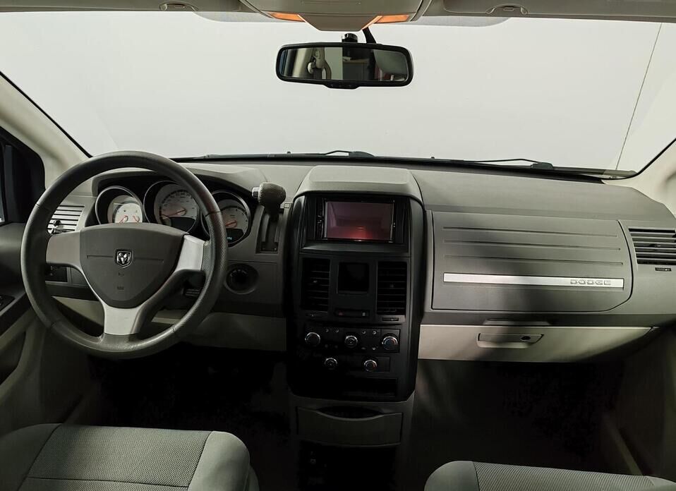 Dodge Caravan Grand 3.3 AT (173 л.с.)
