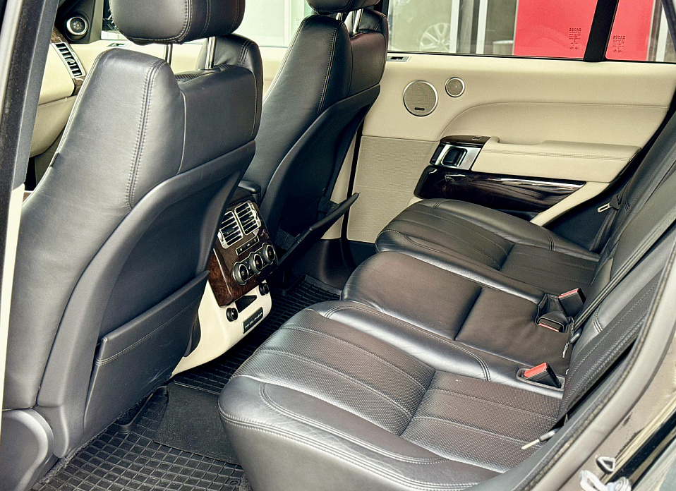 Land Rover Range Rover, IV 4.4d AT (339 л.с.) 4WD