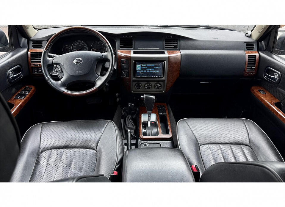 Nissan Patrol, V (Y61) Рестайлинг 3.0d AT (160 л.с.) 4WD