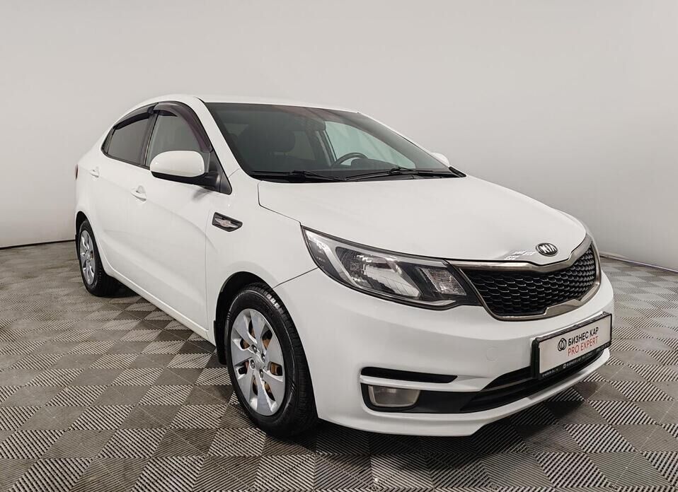 Kia Rio, III Рестайлинг 1.6 MT (123 л.с.)