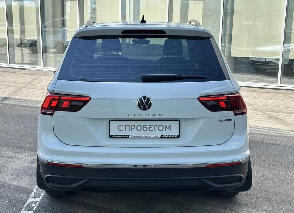 Volkswagen Tiguan, II Рестайлинг 1.4 AMT (150 л.с.) 4WD