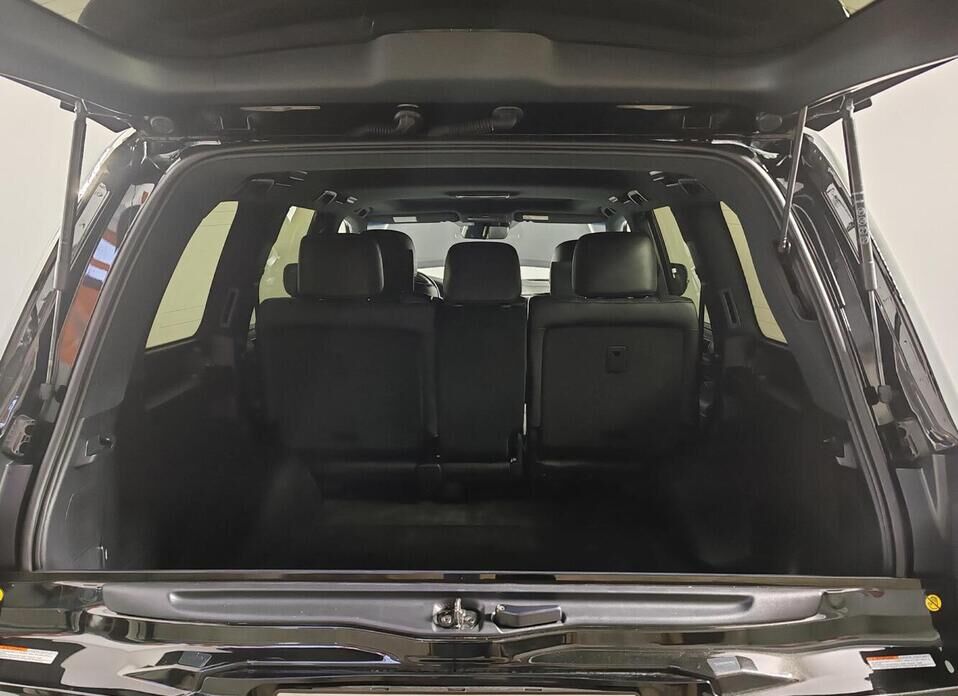 Lexus LX, III Рестайлинг 2 570 5.7 AT (367 л.с.) 4WD
