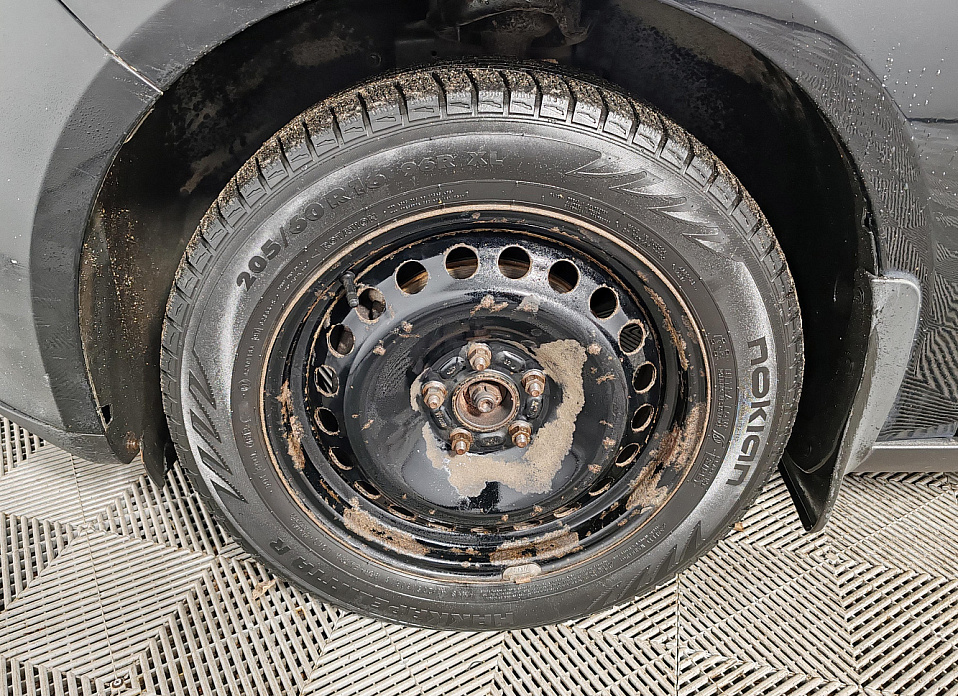 Ford Focus, III 1.6 MT (105 л.с.)