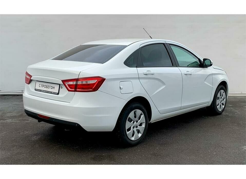 LADA (ВАЗ) Vesta 1.6 MT (106 л.с.)