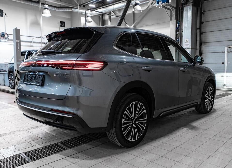 Geely EX5 EM-i 1.5hyb AT (167 л.с.)