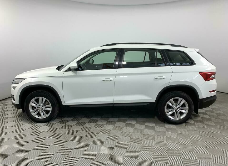 Skoda Kodiaq 2.0 AMT (180 л.с.) 4WD