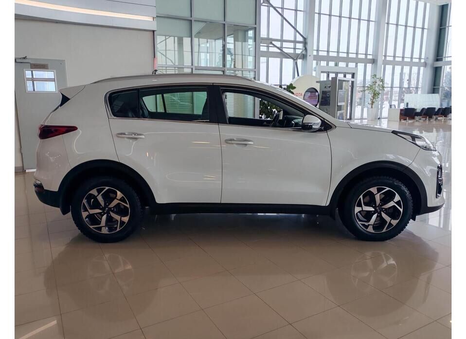 Kia Sportage, IV Рестайлинг 2.0 AT (150 л.с.)