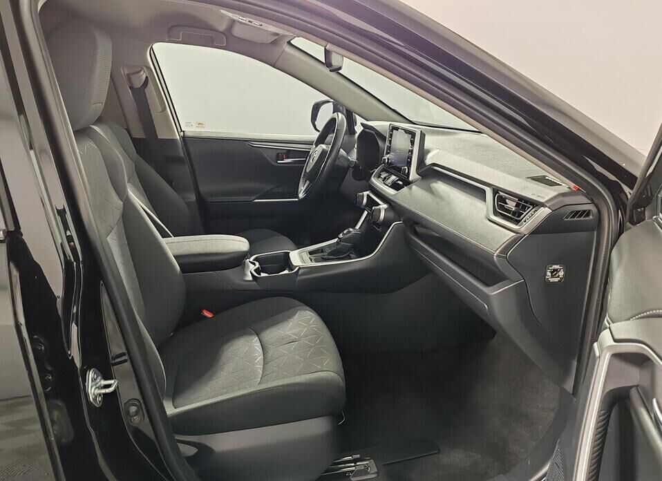 Toyota RAV4, V (XA50) 2.5 AT (199 л.с.) 4WD