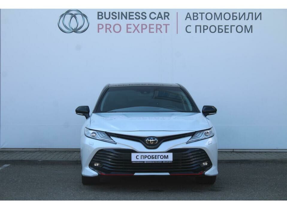 Toyota Camry 2.5 AT (181 л.с.)