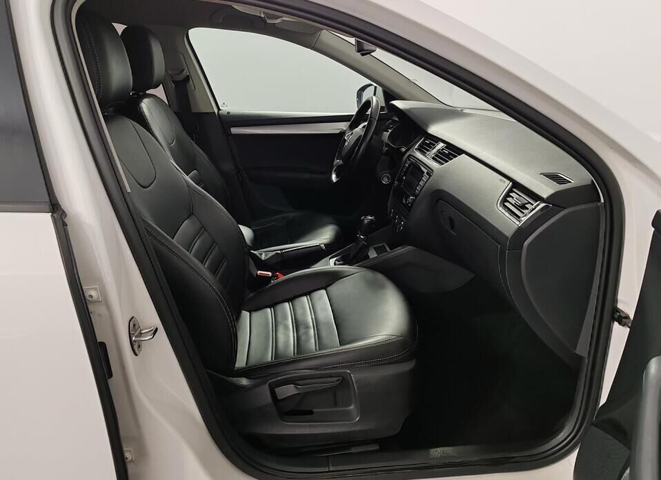 Skoda Octavia, III (A7) 2.0d AMT (143 л.с.)