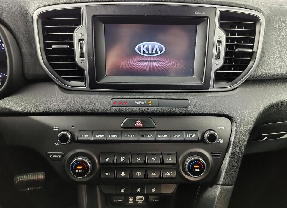 Kia Sportage, IV 2.0 AT (150 л.с.)
