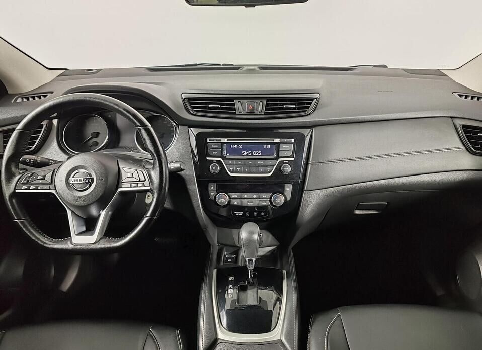 Nissan Qashqai, II Рестайлинг 2.0 CVT (144 л.с.)
