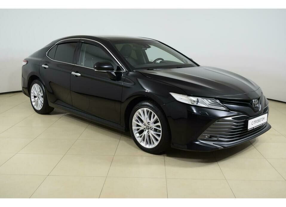 Toyota Camry 2.5 AT (181 л.с.)