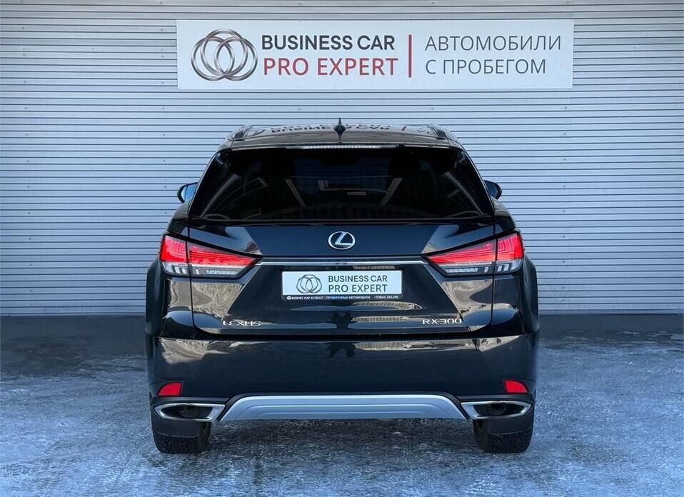 Lexus RX, IV Рестайлинг 300 2.0 AT (238 л.с.) 4WD