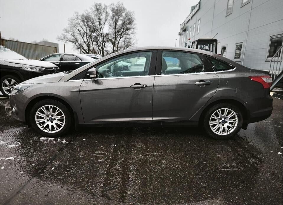 Ford Focus, III 1.6 MT (125 л.с.)