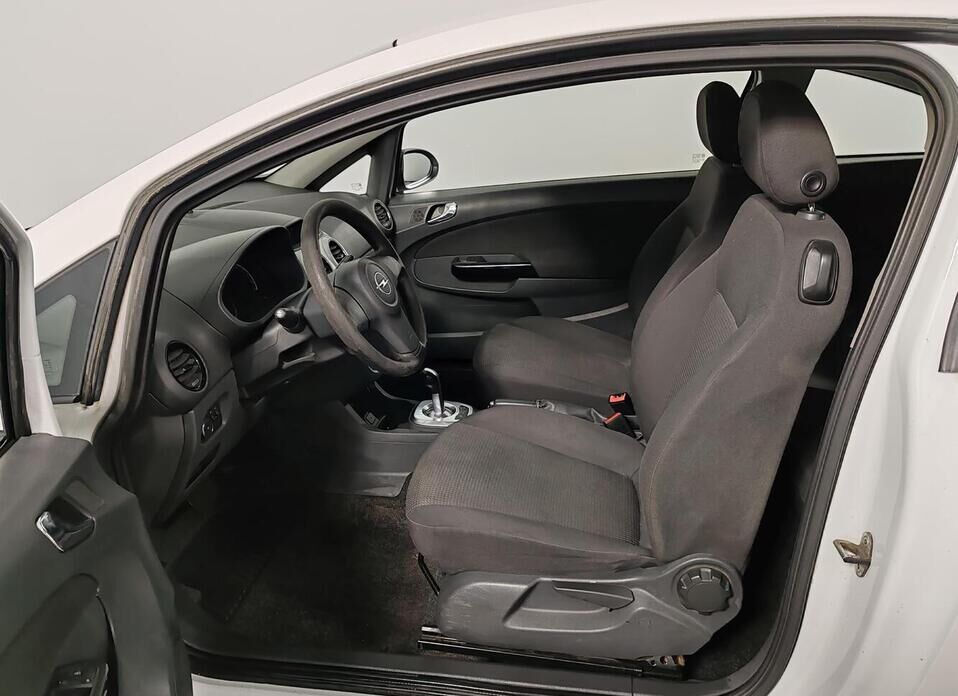 Opel Corsa, D Рестайлинг II 1.2 AMT (85 л.с.)