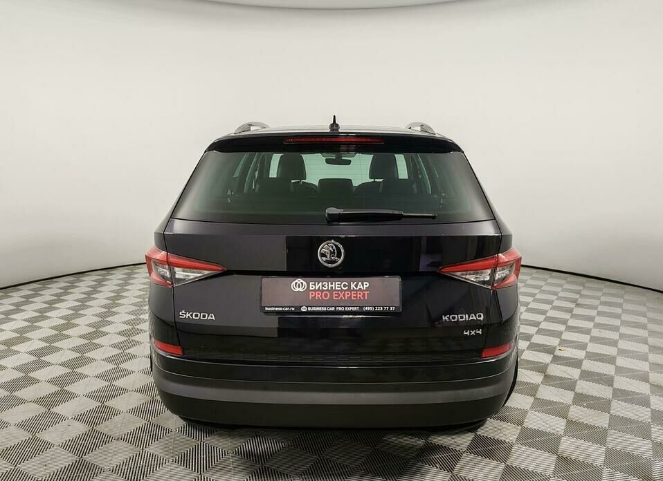 Skoda Kodiaq 2.0 AMT (180 л.с.) 4WD