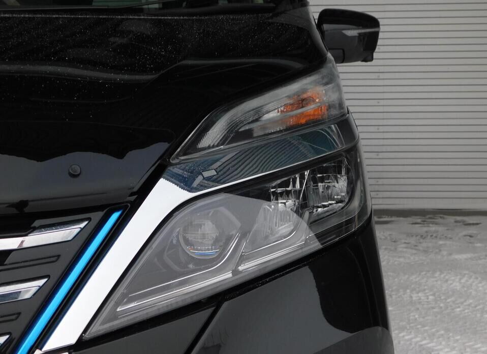 Nissan Serena, V (C27) Рестайлинг 1.2hyb AT (84 л.с.)