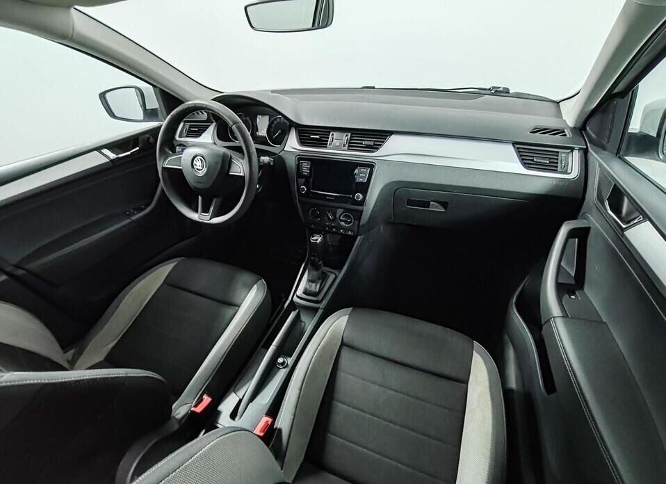 Skoda Rapid, I Рестайлинг 1.6 AT (110 л.с.)
