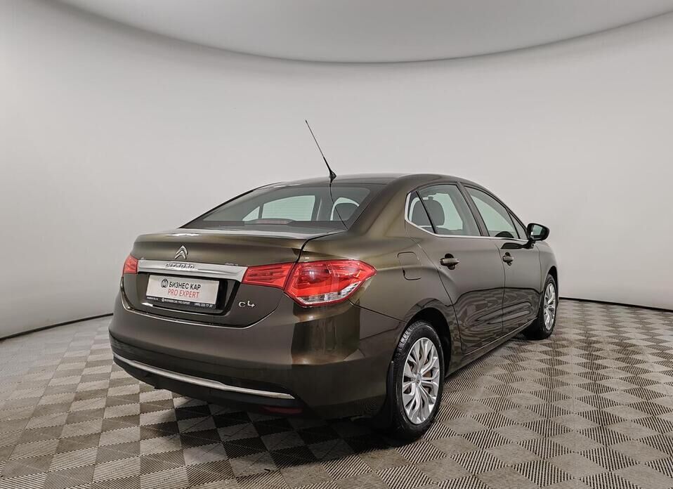 Citroen C4, II 1.6 AT (120 л.с.)